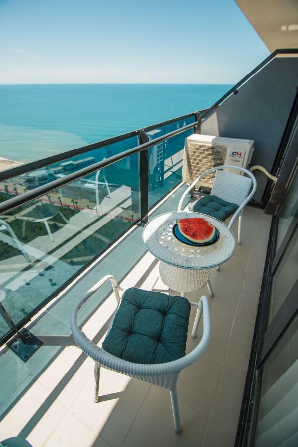Orange Sky Apartments Beach Tower Μπατούμι Εξωτερικό φωτογραφία